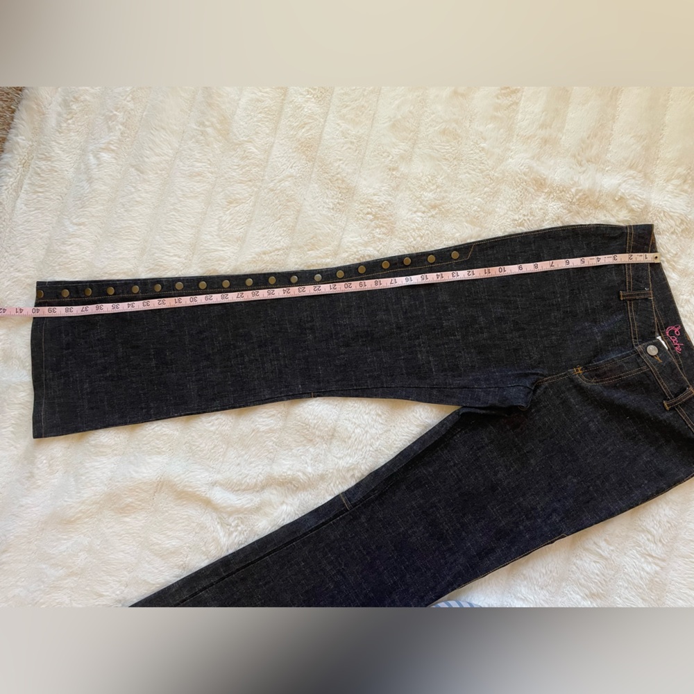 Cache Jeans. - Picture 13 of 13
